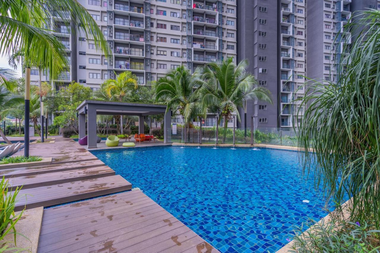 Peaceful 3-Bedroom With Pool 5 Pax - Wangsa Maju Kuala Lumpur Exterior photo
